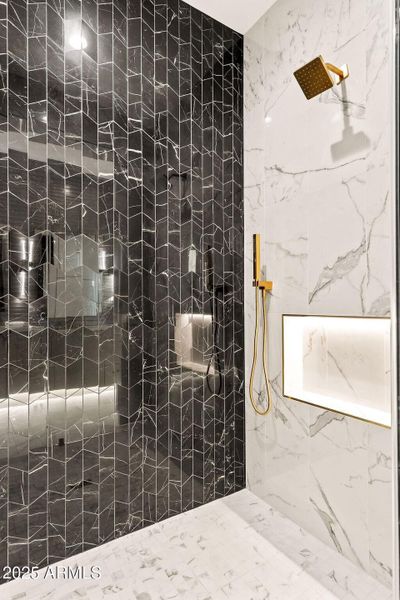 020_Guest Bath 1 shower detail