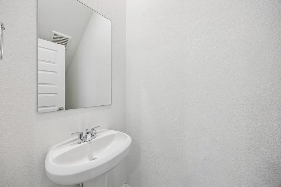 Close-up of interior finishes inside a home in Magnolia Springs, Montgomery (Image 13). Close-up of interior finishes inside a home in Magnolia Springs, Montgomery (Image 13).