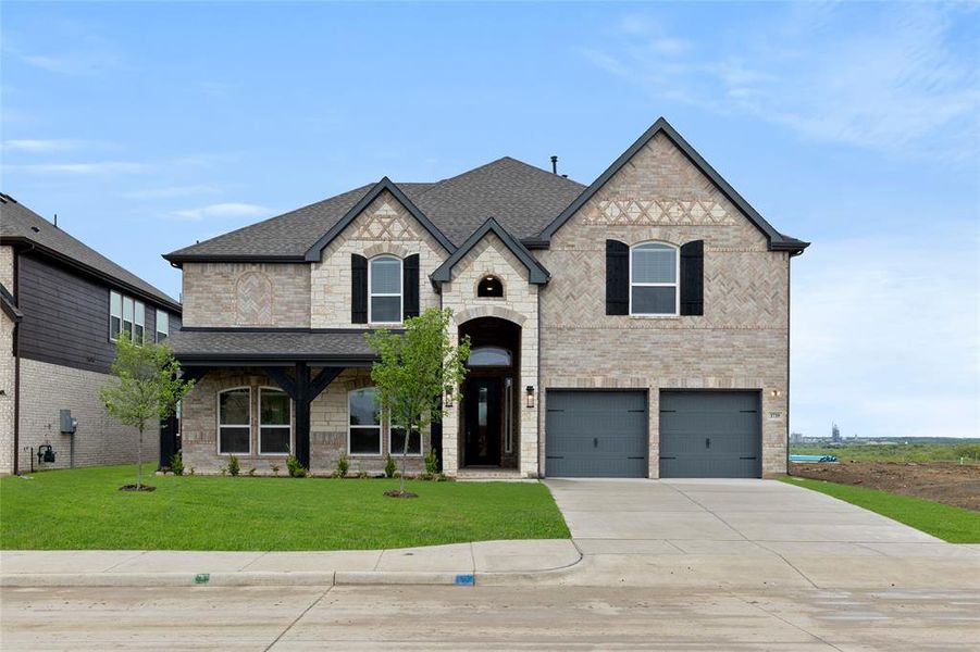 3739 Milwaulkee- Front-1