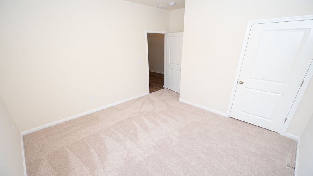 Representative unfurnished interior of a home built from the CALI by D.R. Horton in Lochaven, Conway (Image 21).