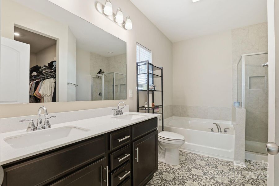 Furnished interior view inside a new home in , Statesville (Image 28).