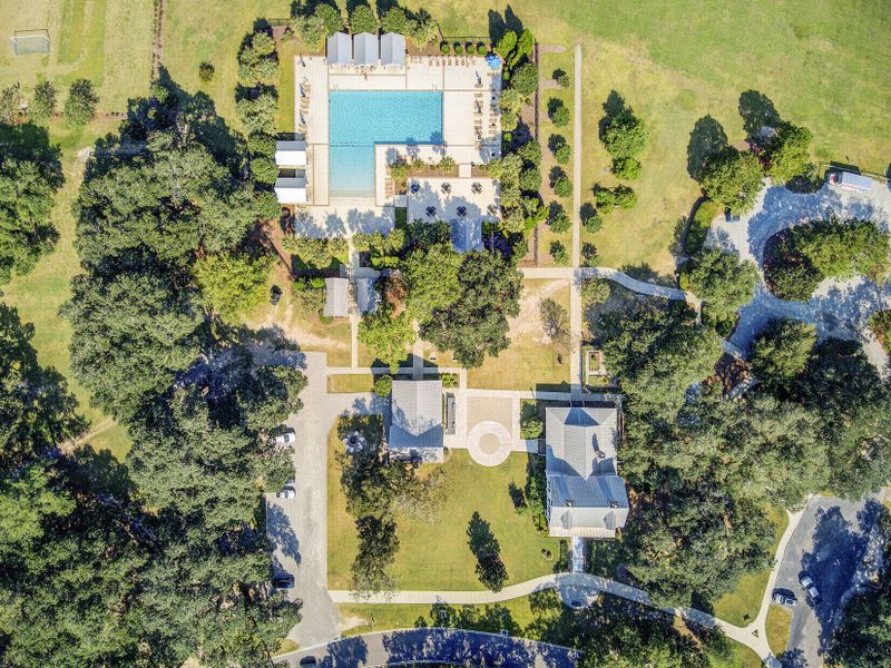 Image 50 of a home in .