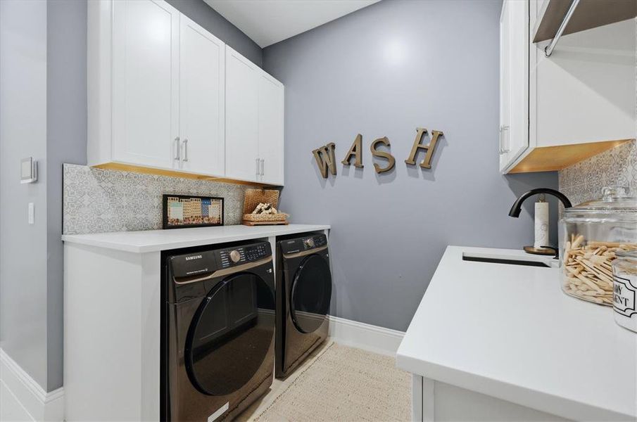 Furnished interior view inside a new home in , Sarasota (Image 15).