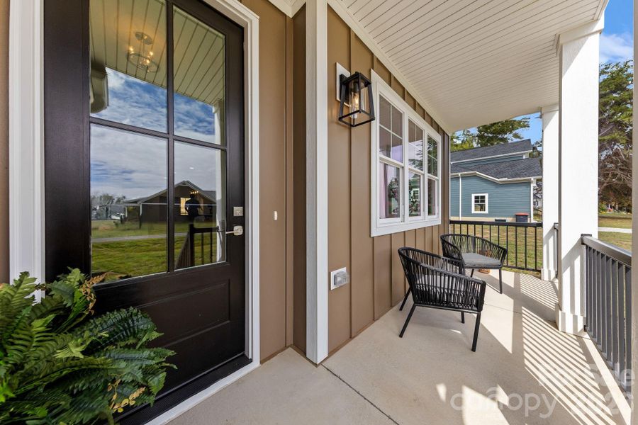 Exterior details and patio area of a home in , Denver (Image 3).