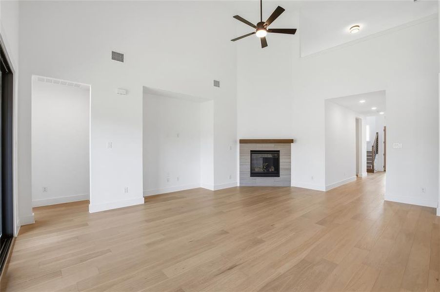 Spacious, unfurnished interior of a new home in Talon Hills, Fort Worth (Image 18).