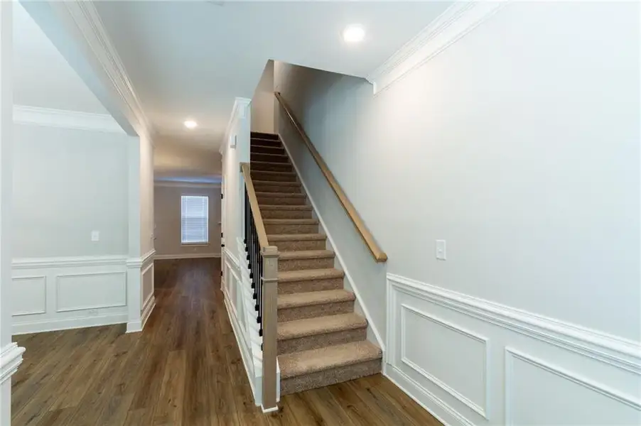 Spacious, unfurnished interior of a new home in , Hoschton (Image 20).