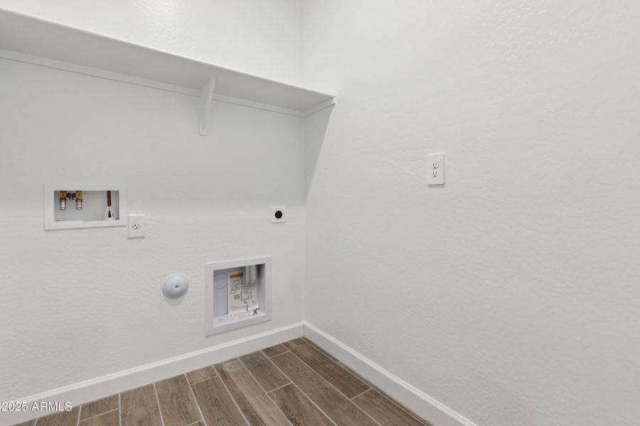 Package May Vary Package May Vary