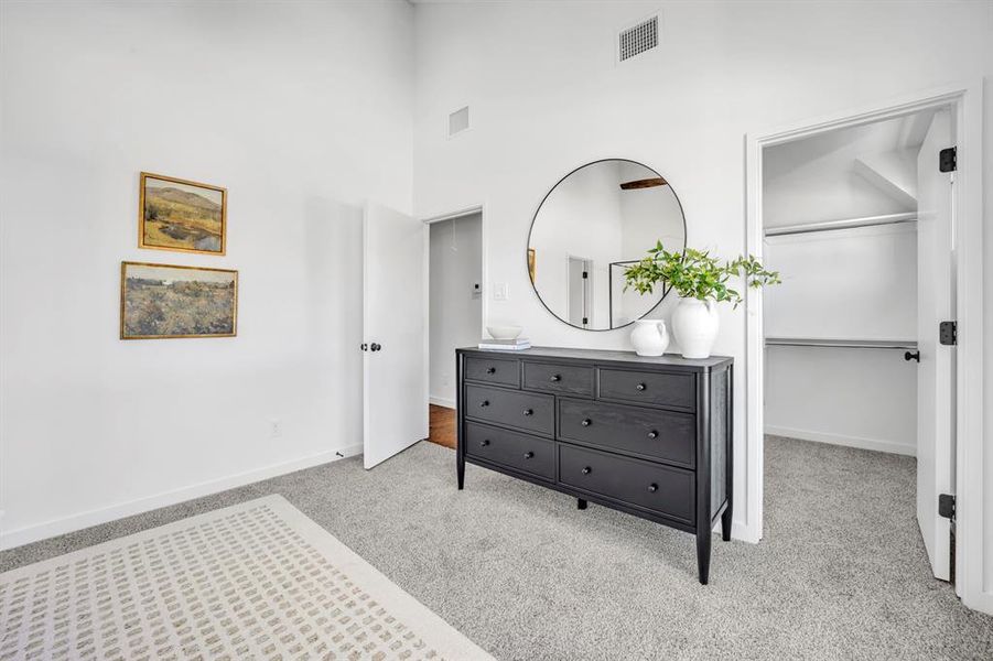 Furnished interior view inside a new home in , Dallas (Image 22). Furnished interior view inside a new home in , Dallas (Image 22).