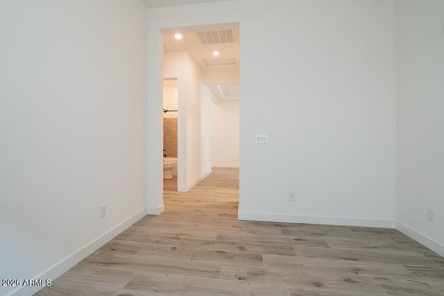 Tri Pointe Waterston Central 417 - Offic