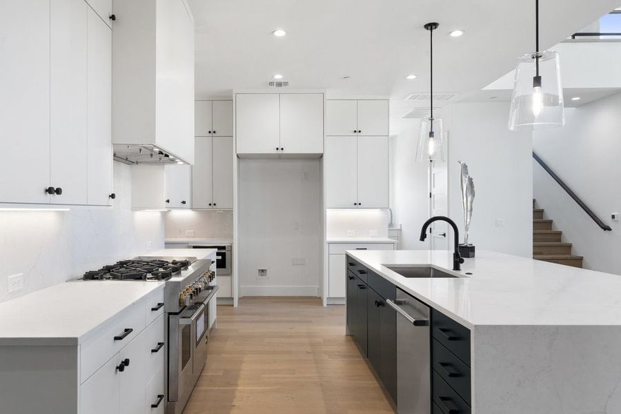 Furnished interior view inside a new home in Milky Way at River Place, Austin (Image 17). Furnished interior view inside a new home in Milky Way at River Place, Austin (Image 17).