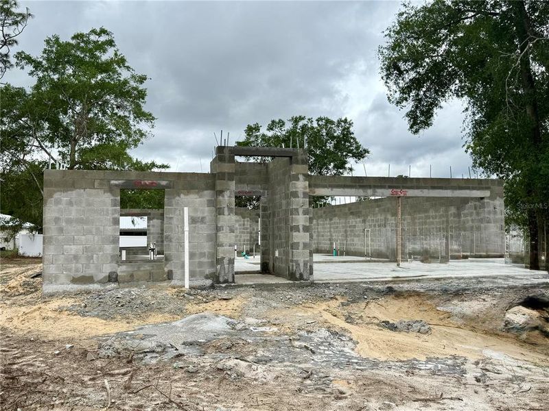 1512A Under Construction - FRONT