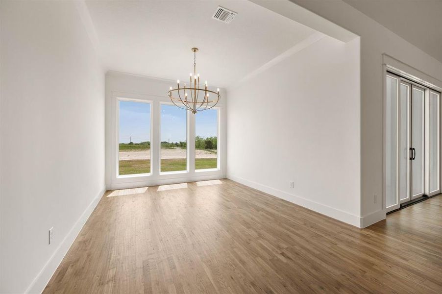 Spacious, unfurnished interior of a new home in Bella Crossing, Fort Worth (Image 16).