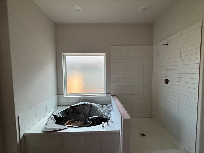 Furnished interior view inside a new home in Covered Bridge, Hutto (Image 5). Furnished interior view inside a new home in Covered Bridge, Hutto (Image 5).