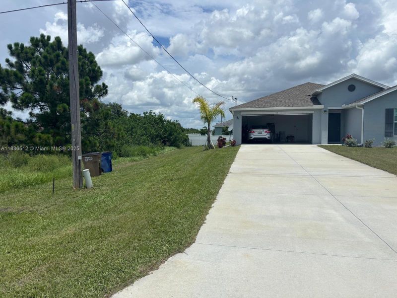 Image 48 of a home in . Image 48 of a home in .