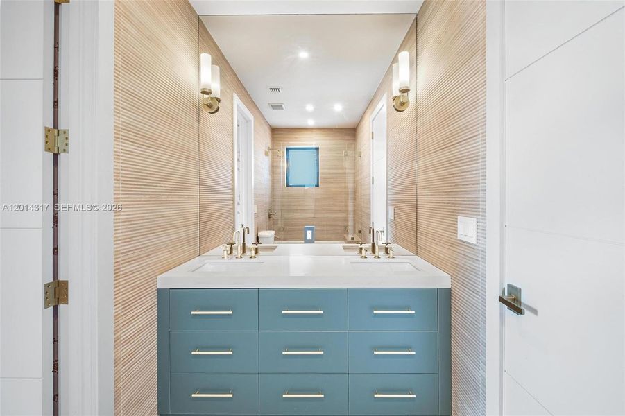 Furnished interior view inside a new home in , Surfside (Image 34).