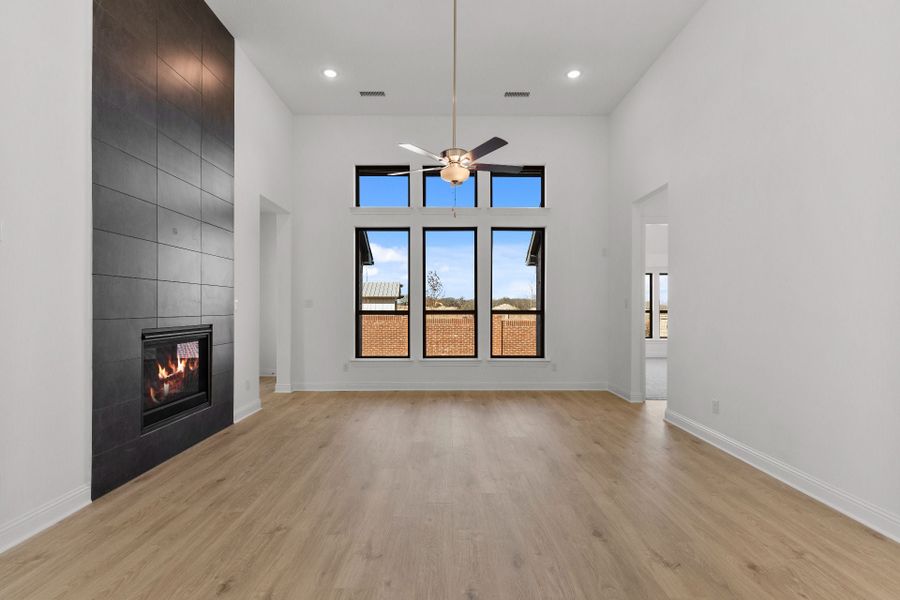 4br New Home in Fort Worth, TX.  - Slide 18