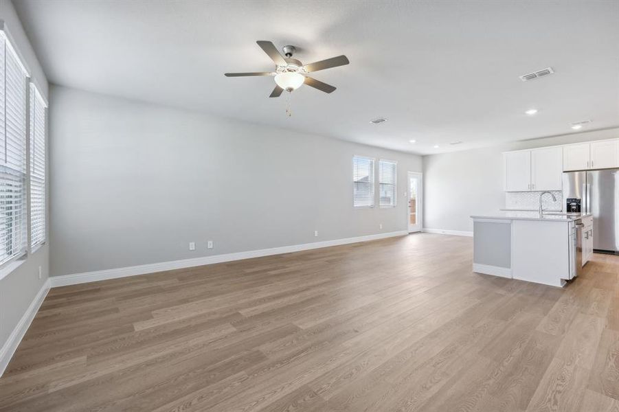 Photo is not of the actual home, but is an inspirational photo of builder’s model home and may depict options, furnishings, and/or decorator features that are not included.