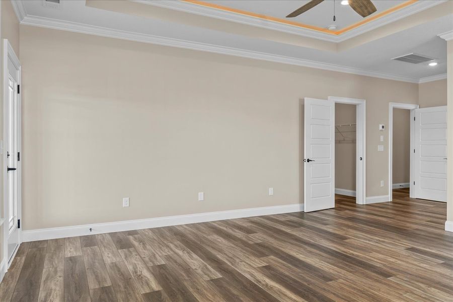 Representative unfurnished interior of a home built from the Converse Elite by Enchanted Homes in Pointe Summit, Slater-Marietta (Image 57).