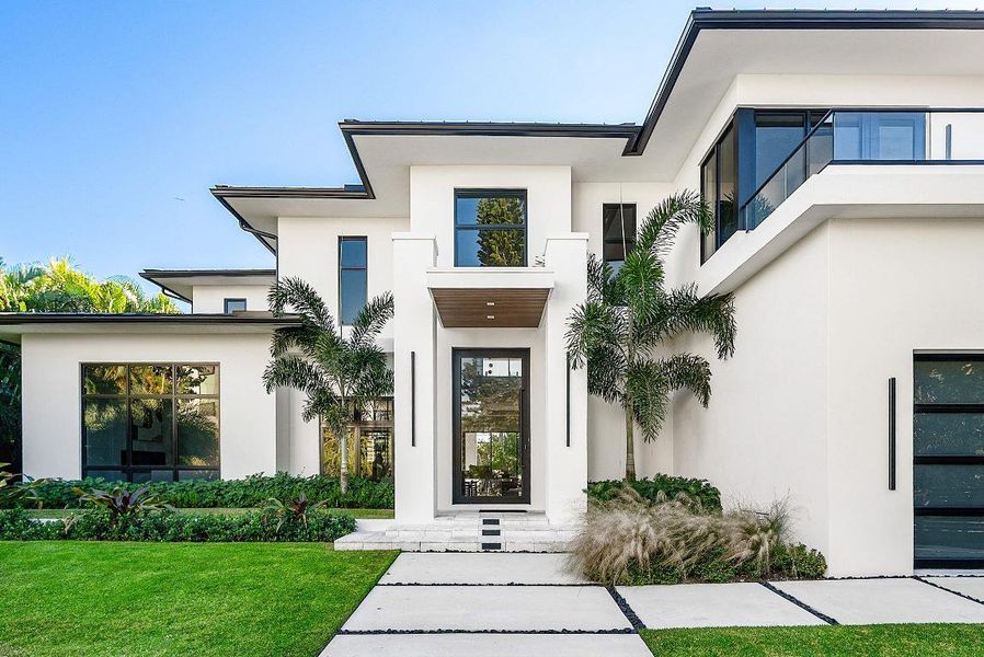 003-25833rdCourt-WestPalmBeach-FL-33407-