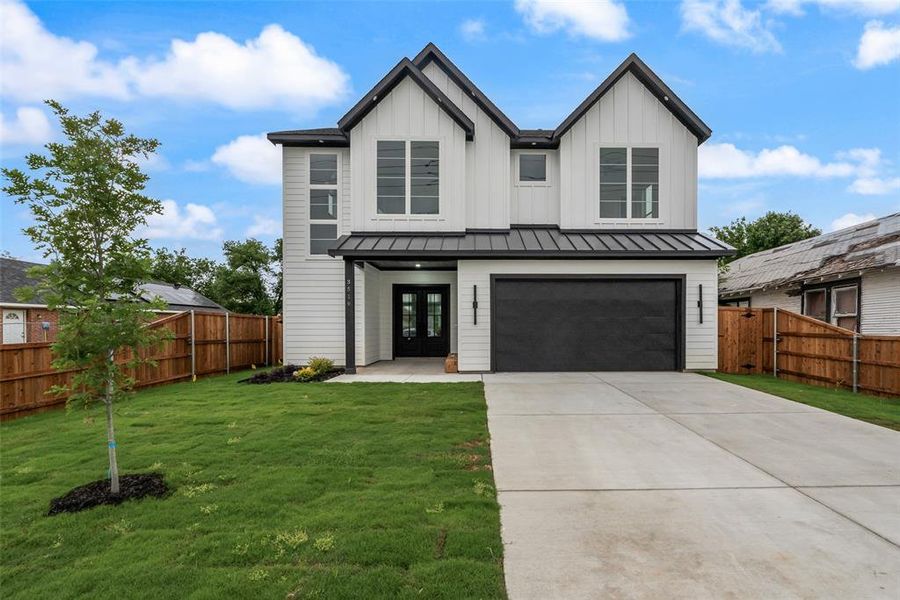 Front exterior of a new home in , Dallas, TX, highlighting curb appeal (Image 2). Front exterior of a new home in , Dallas, TX, highlighting curb appeal (Image 2).