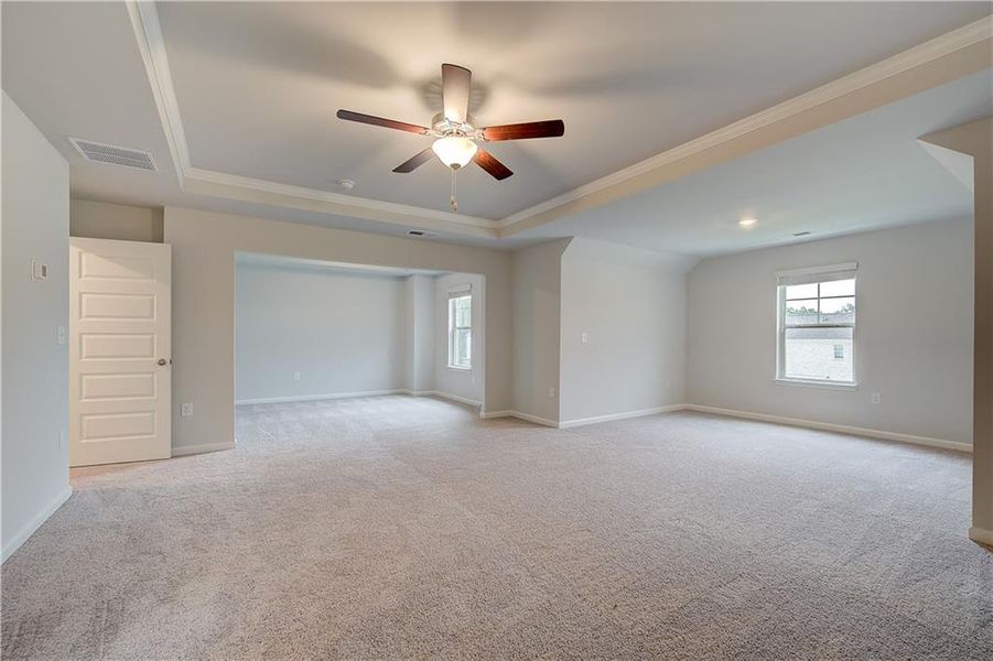 Spacious, unfurnished interior of a new home in Trinity Park, McDonough (Image 10).