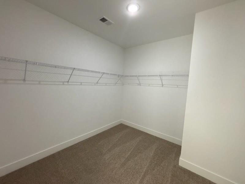 Spacious, unfurnished interior of a new home in Magnolia Ridge, Monroe (Image 23).