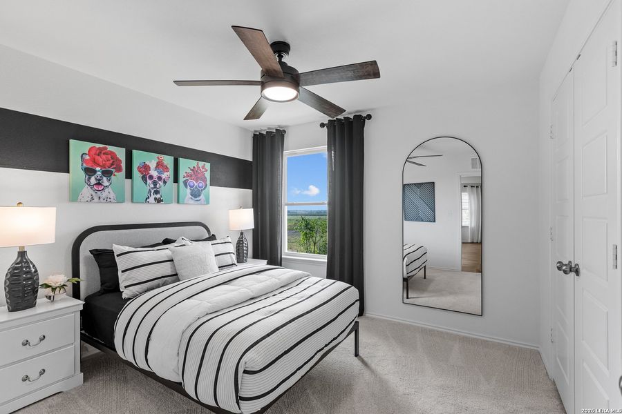 Furnished interior view inside a new home in Cinco Lakes, San Antonio (Image 11).