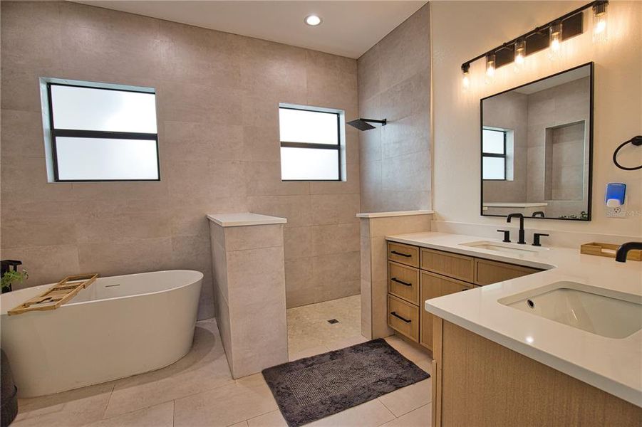 Furnished interior view inside a new home in , Placida (Image 18).