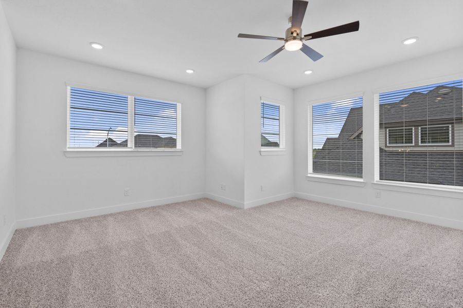 Spacious, unfurnished interior of a new home in Attwater 55s, Waller (Image 31).