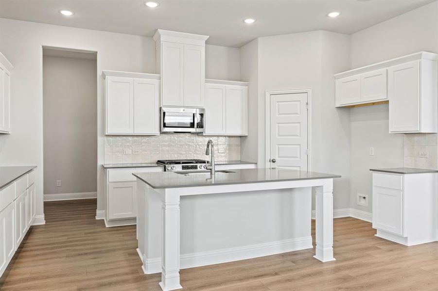 13-web-or-mls-2309-lafayette-dr 13-web-or-mls-2309-lafayette-dr