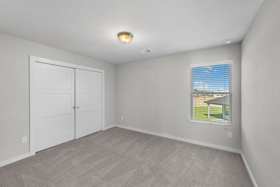 Spacious, unfurnished interior of a new home in Grand Oaks Village, Houston (Image 15). Spacious, unfurnished interior of a new home in Grand Oaks Village, Houston (Image 15).