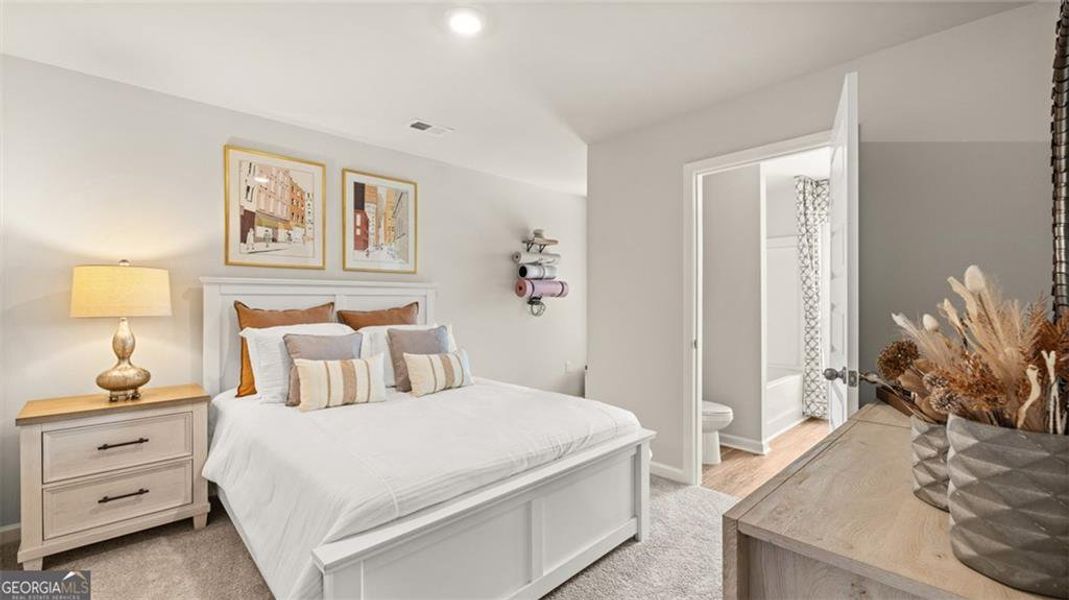 Furnished interior view inside a new home in Echo Glen, Stockbridge (Image 53).