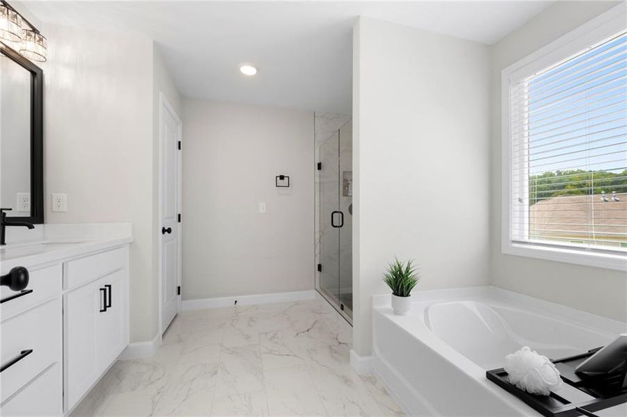 Furnished interior view inside a new home in Avenbrook, Mableton (Image 6).