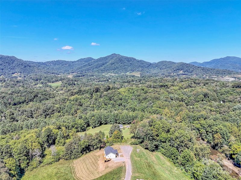 Image 44 of a home in .