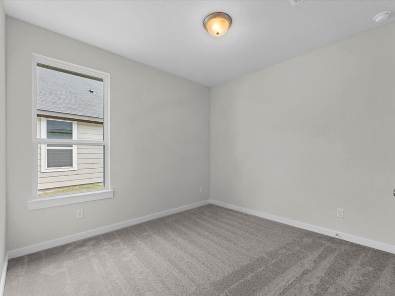 Spacious, unfurnished interior of a new home in Mason Woods, Cypress (Image 14).