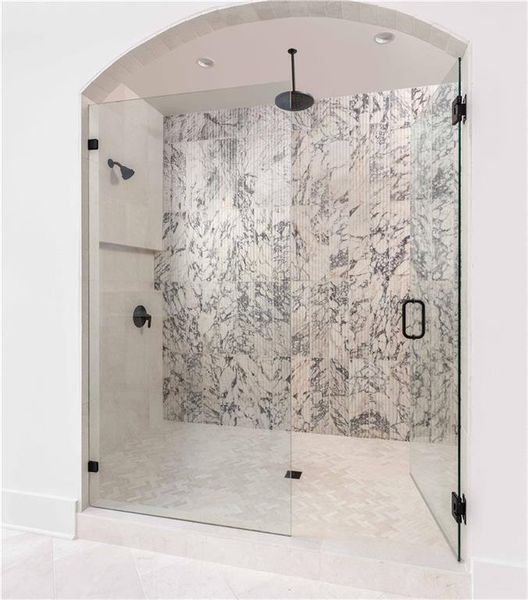 Spacious, unfurnished interior of a new home in , Atlanta (Image 26).