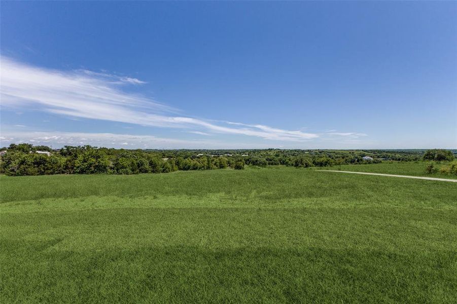 Image 30 of a home in . Image 30 of a home in .