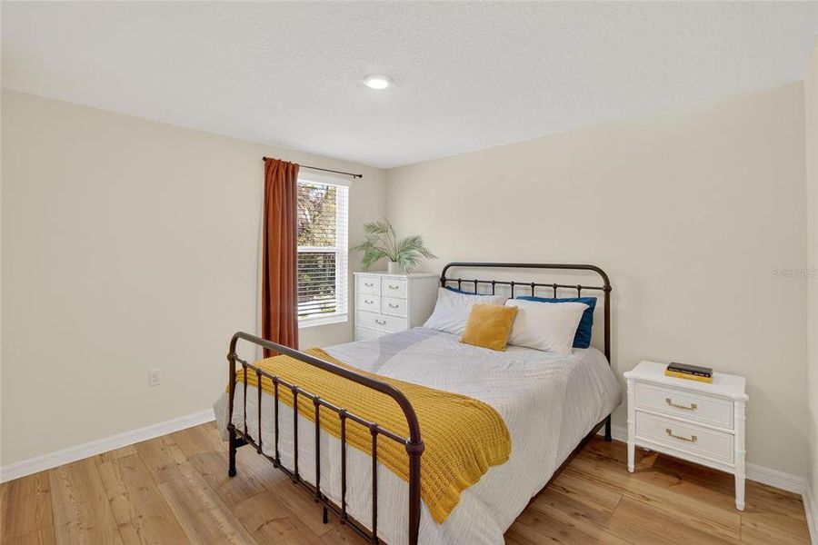 Furnished interior view inside a new home in River Park, Tampa (Image 26).