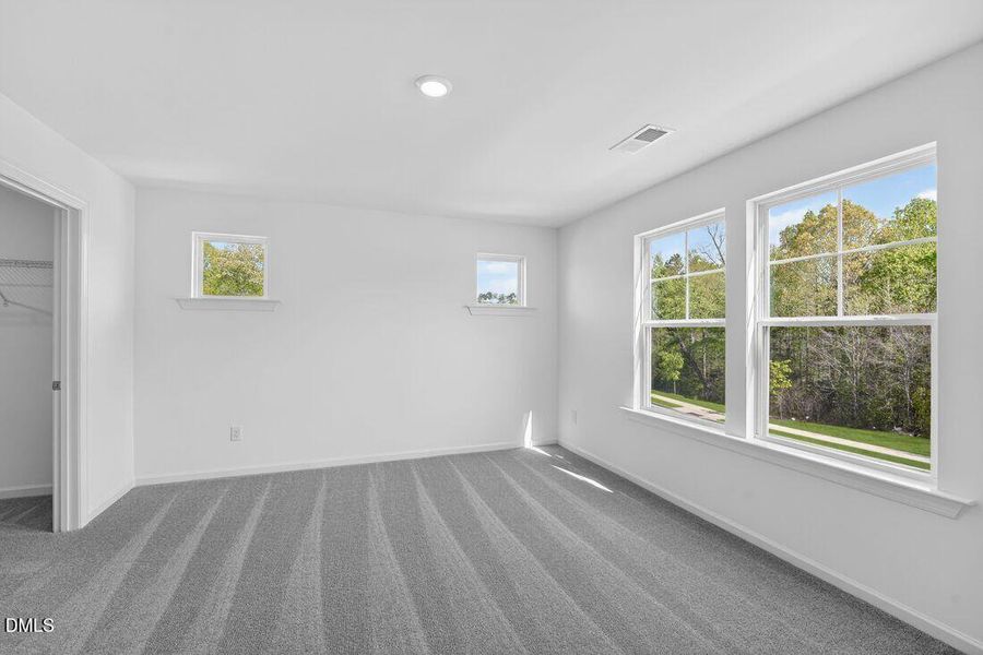 hj-nc-raleigh-silverstone-terraces-savan