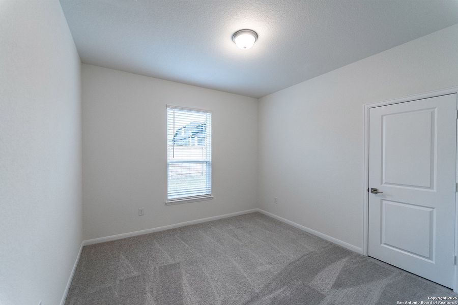 Spacious, unfurnished interior of a new home in Homestead, Schertz (Image 15).