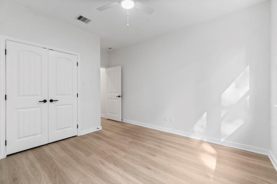 Image 28 of a home in .