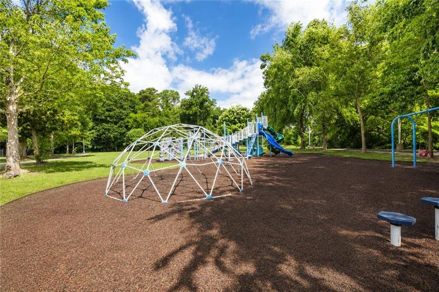 Community amenities in , Atlanta (Image 18).