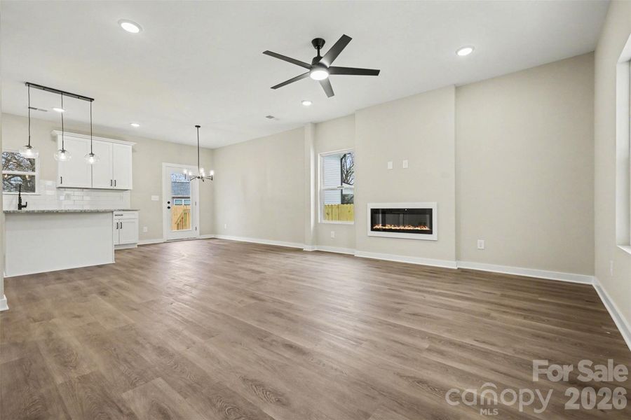 Spacious, unfurnished interior of a new home in , Gastonia (Image 11).