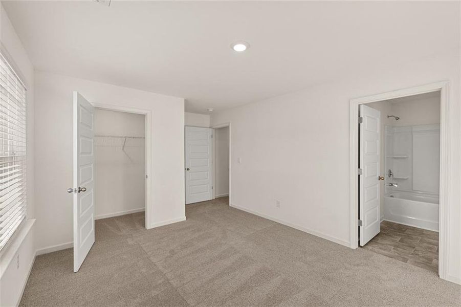 Spacious, unfurnished interior of a new home in Independence, Loganville (Image 33).