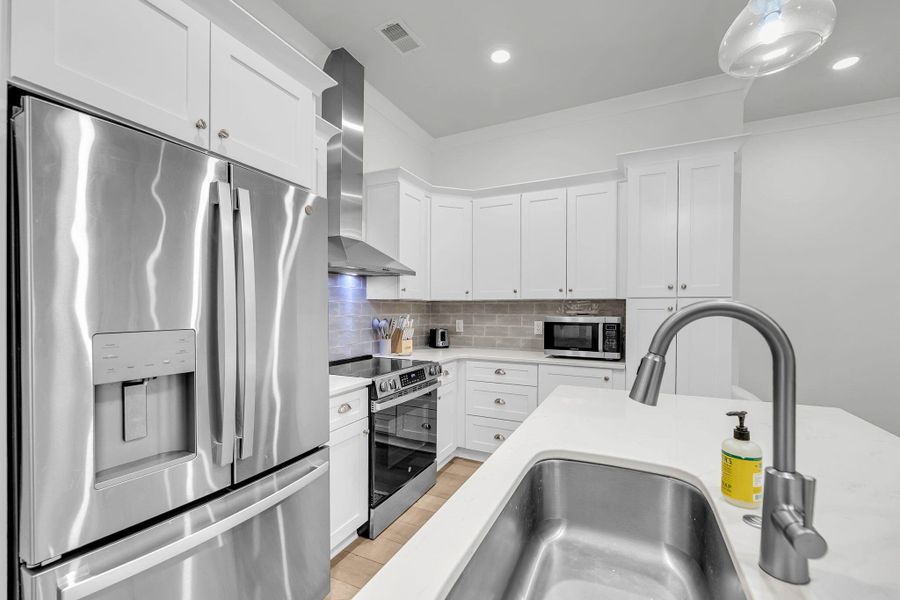 Furnished interior view inside a new home in , Johns Island (Image 8).