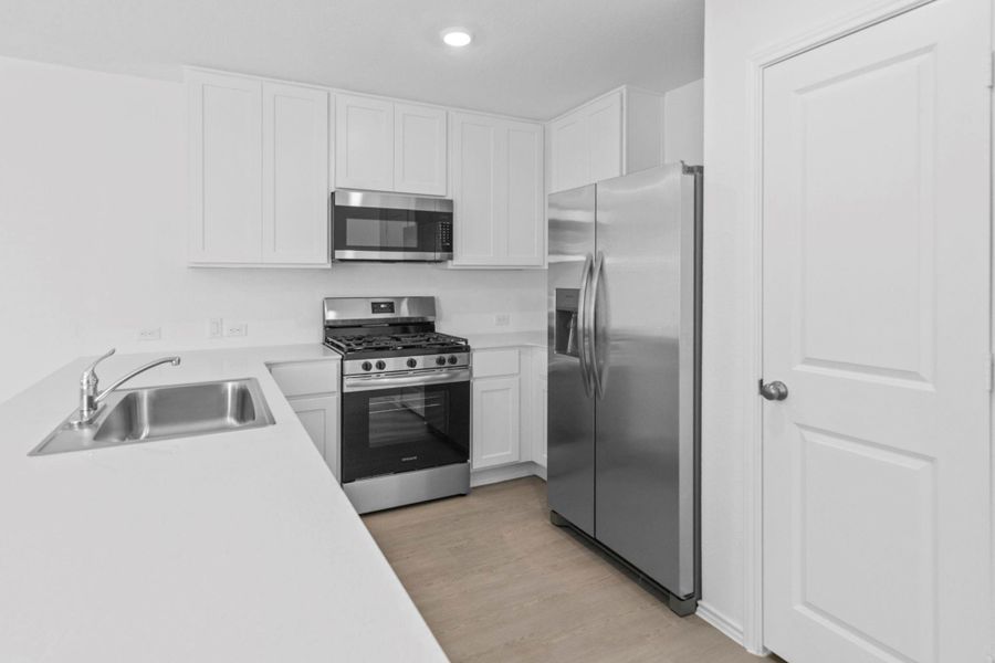Furnished interior view inside a new home in Sunset Oaks, Maxwell (Image 7).