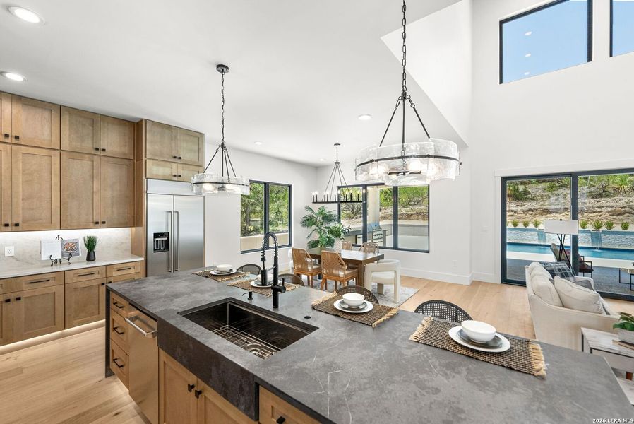 Furnished interior view inside a new home in , Boerne (Image 64).