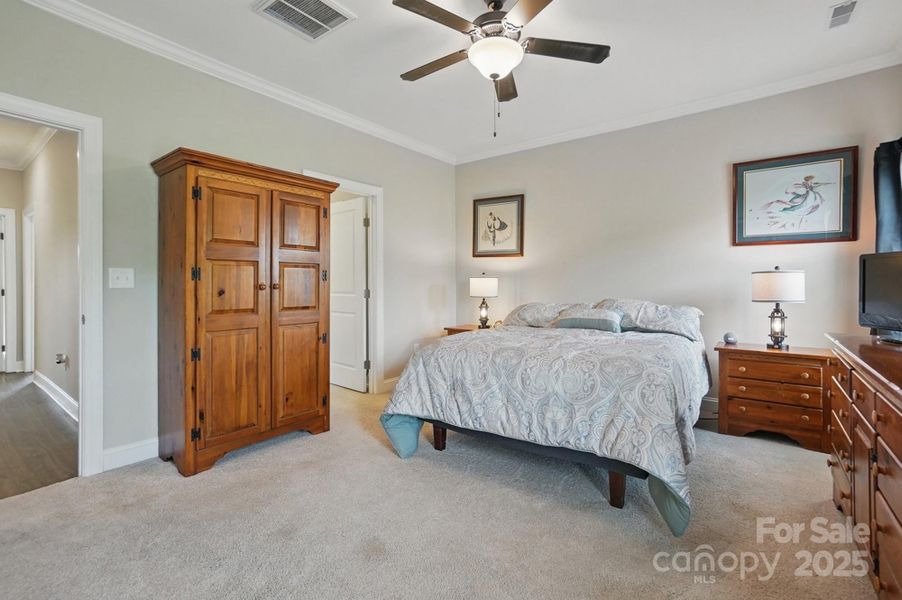 Furnished interior view inside a new home in , Monroe (Image 9).