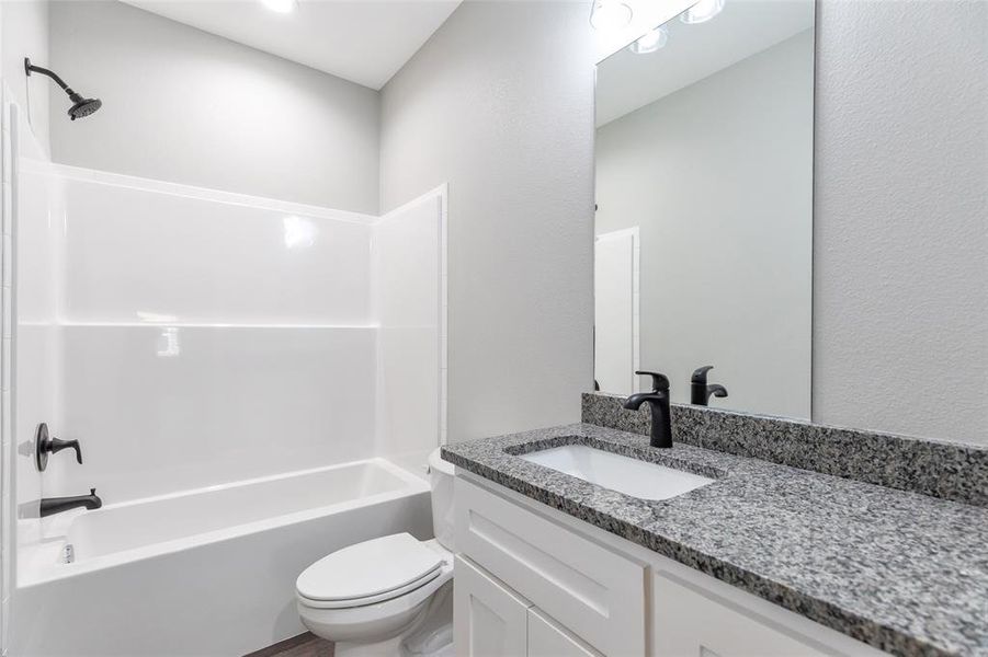 Furnished interior view inside a new home in , Abilene (Image 7).