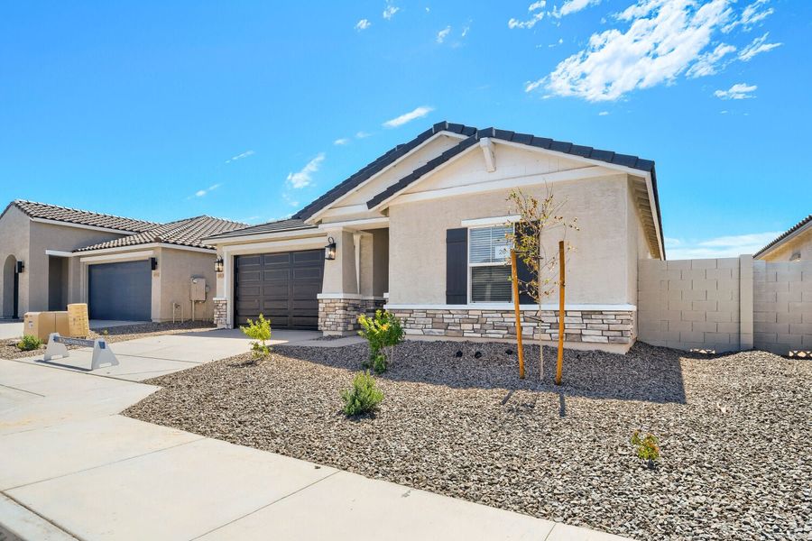 New Home in Maricopa, AZ.  - Slide 3